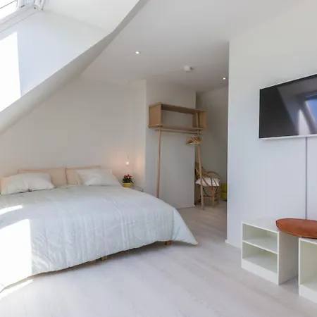 Kunstart20 Bed & Breakfast 3*